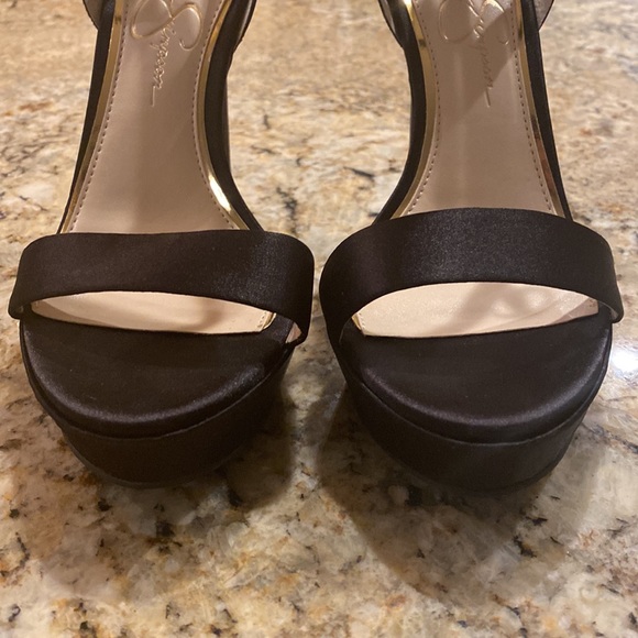 Black Satin high heels - Picture 2 of 6